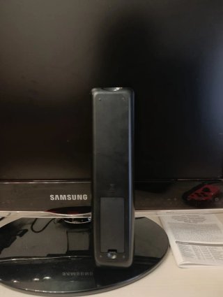 Televisión Samsung Negra de 19 pulgadas