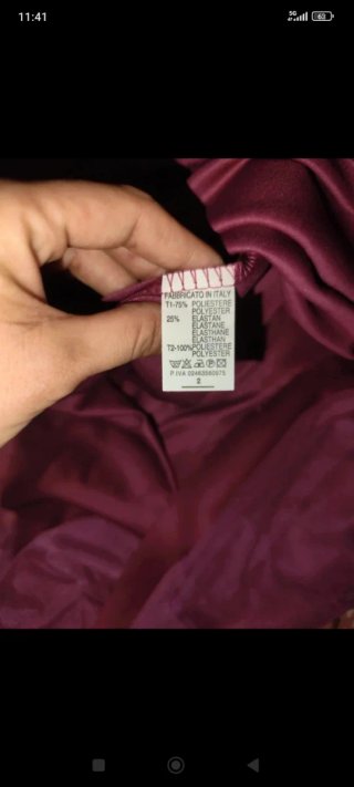 Vestido largo morado para ocasiones especiales