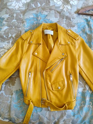 Chaqueta Biker Zara Polipiel Mostaza