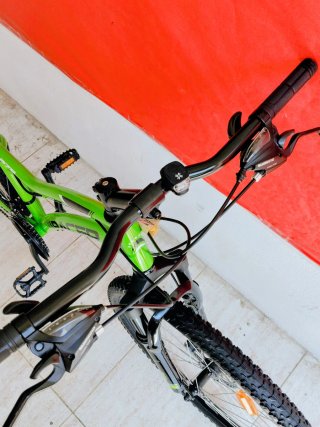 Bicicleta RACER de 27 Freno Disco