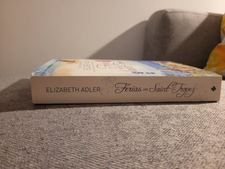 Férias em Saint-Tropez, de Elizabeth Adler