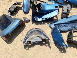 Carcasas y Faro Scooter Azul