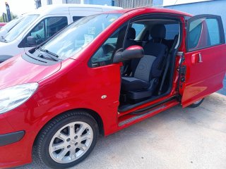 Peugeot 1007 2006