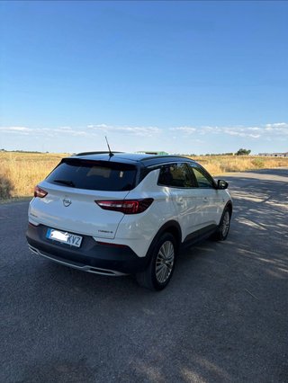 Opel Grandland X 2019
