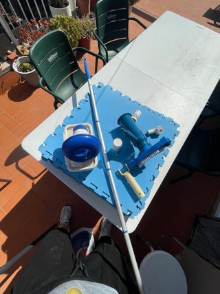 Piscina Hinchable + 27 baldosas de goma