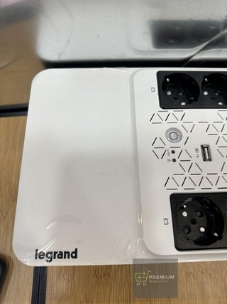 Legrand Keor 310084 - Inversor multiplug