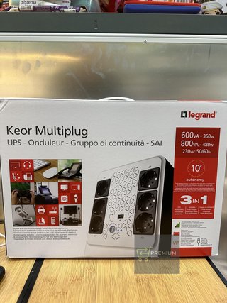 Legrand Keor 310084 - Inversor multiplug