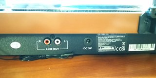 Tocadiscos Aiwa LPS-25WD con altavoces