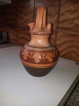 Cántaro de terracota artesanal