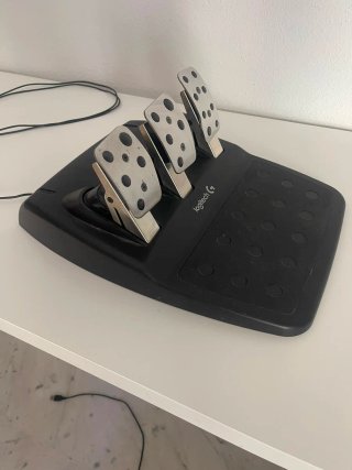 Volante Logitech G29 PS4