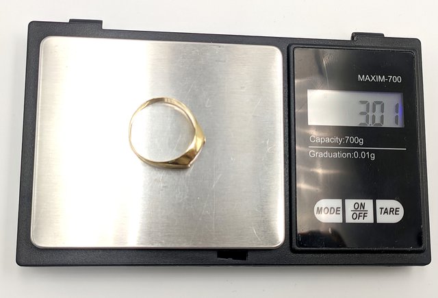 Anillo Oro 18k con piedra T-20