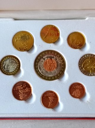 Estuche monedas Suiza 2003