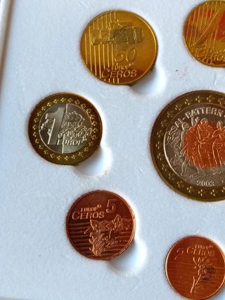 Estuche monedas Suiza 2003
