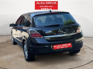 Opel Astra 2007