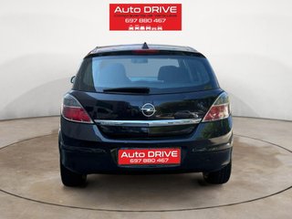 Opel Astra 2007