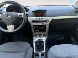 Opel Astra 2007
