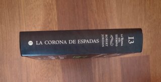 Corona de espadas. La rueda del tiempo. Tomo 13