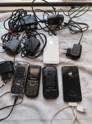 Stock cellulari Apple, Archos, Nokia, Samsung