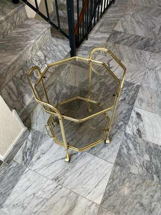 Carrito auxiliar mesas de cristal dorado