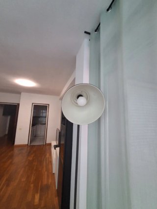 Lámpara de pie moderna