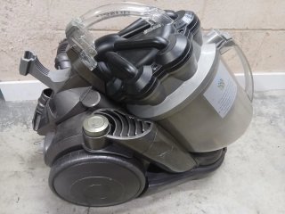 Aspirapolvere Dyson DC19