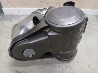 Aspirapolvere Dyson DC19