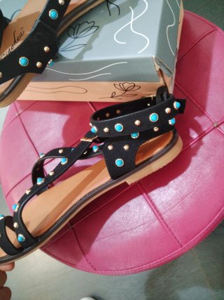 Sandali donna n.38 con borchie