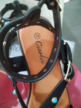 Sandali donna n.38 con borchie
