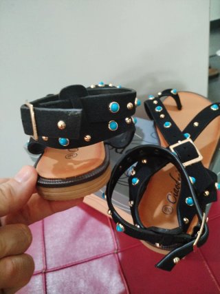 Sandali donna n.38 con borchie