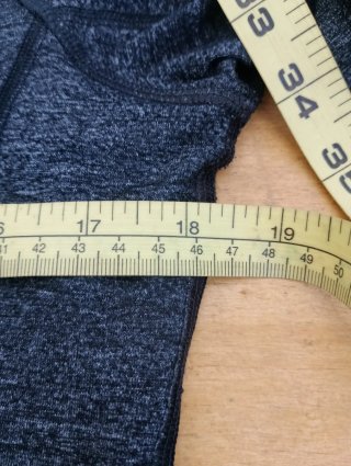 Giacca Lululemon grigia con cappuccio