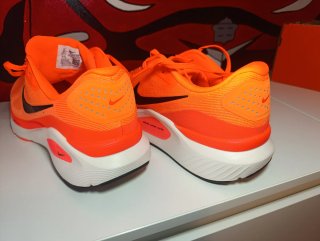 Nike Structure 26 Naranja Total T49'5