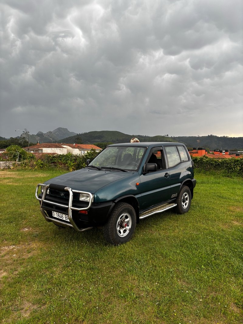 Nissan Terrano II - foto 1