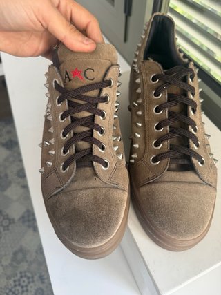Andrew Charles T41 100%Ante Beige y Tachuelas (10)