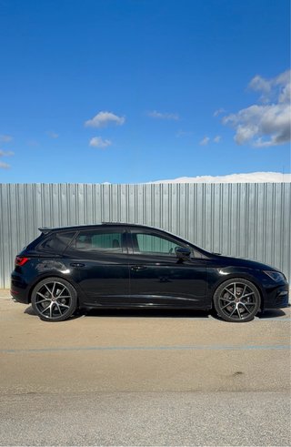 Seat Leon Cupra Black Carbon 1 de 90