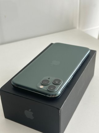iPhone 11 Pro 256 GB 100%