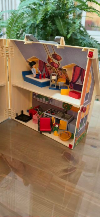 Casa de muñecas moderna Playmobil