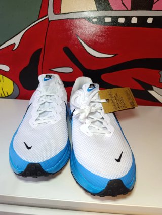 Nike Revolution 8 Azul y Blanco T 49'5