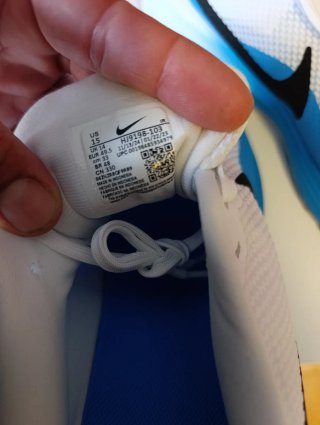 Nike Revolution 8 Azul y Blanco T 49'5