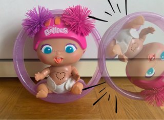 Muñeca Bellies hula hop con accesorios
