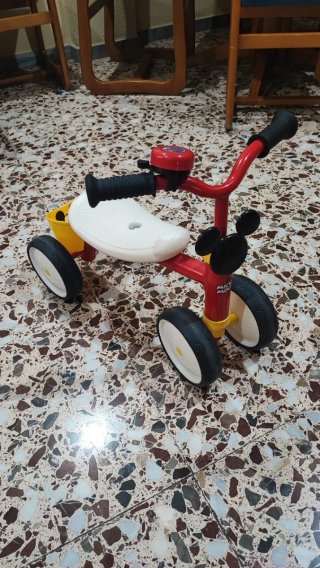 Triciclo Infantil Rojo y Amarillo