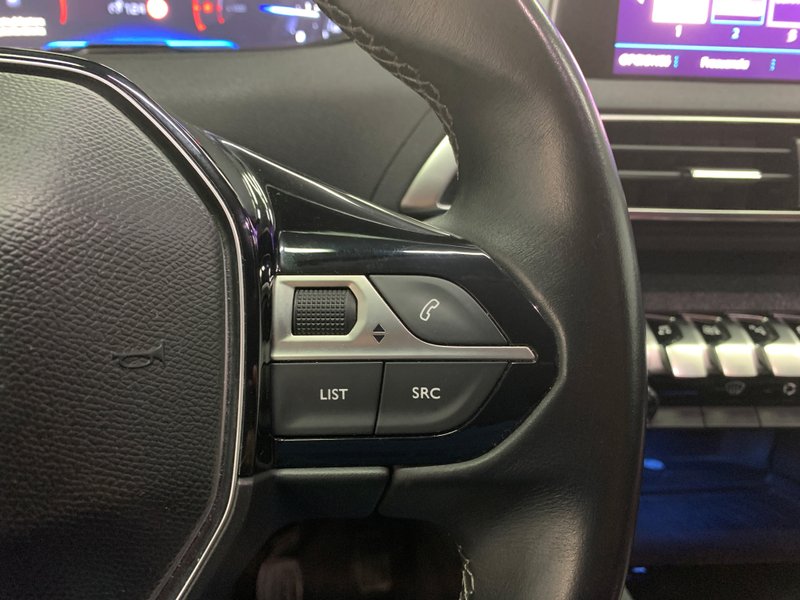 Peugeot 5008 2018, foto 13