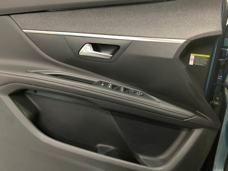 Peugeot 5008 2018, foto 23
