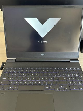 Portátil HP Victus 15 i5-12450 RTX 3050 16GB 512GB