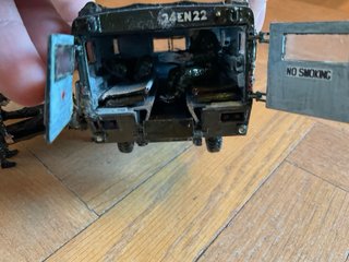 Ambulancia Rover Tamiya 1/35 + Figuras