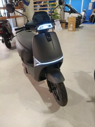 Dimentro DM-E1 Scooter Eléctrica Negra/Gris