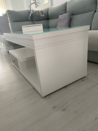 Mesa centro elevable con cristal y cajón
