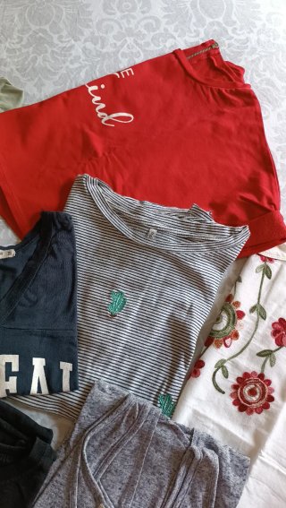 Lote 16 Camisetas Talla S a 5€ todas
