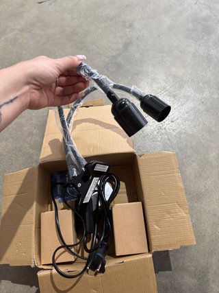 Luz LED Sansi para cultivo