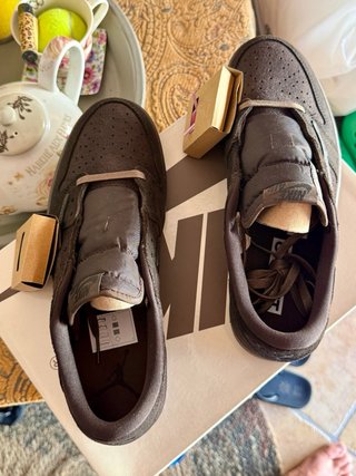 Nike Air Jordan 1 Low Marrones travis scott