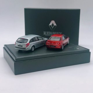 Espositore Renault Laguna II 1:43 Universal Hobbies